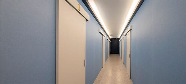 라라 실사진 2