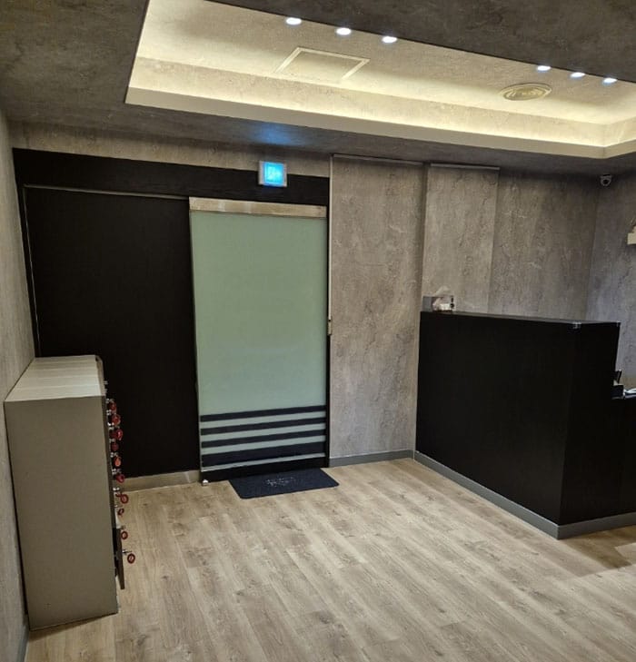 헬로 실사진 1